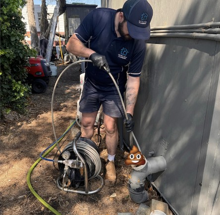 Drain unblocking and emergency plumbers in Geelong